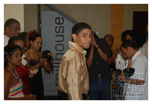 a_little_bit_of_bling-065