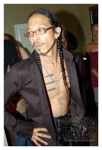 a_little_bit_of_bling-067