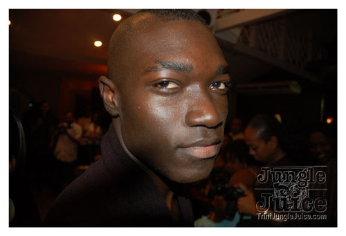 a_little_bit_of_bling-072