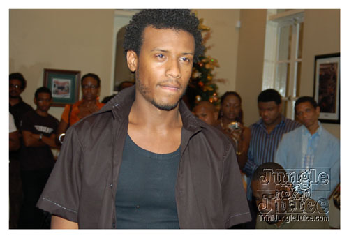 a_little_bit_of_bling-073