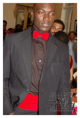 a_little_bit_of_bling-091