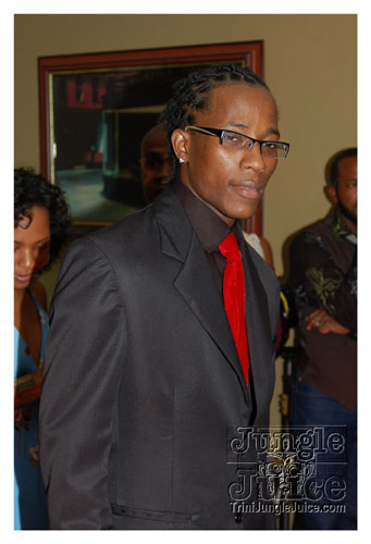 a_little_bit_of_bling-092