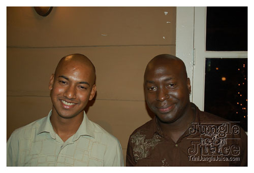 a_little_bit_of_bling-114