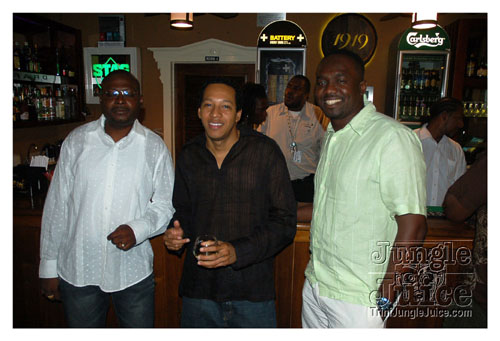 a_little_bit_of_bling-116