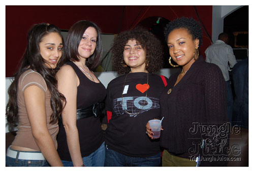 adrenaline_nov_2k7-029