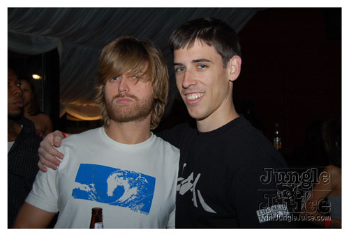 adrenaline_nov_2k7-057