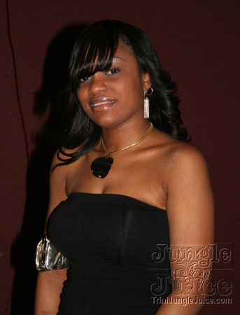 alison_hinds_ny07-01