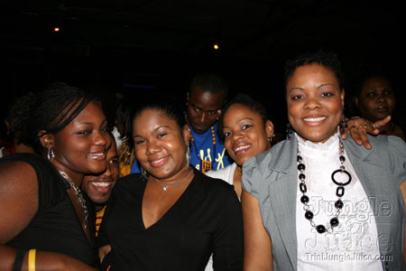 alison_hinds_ny07-09