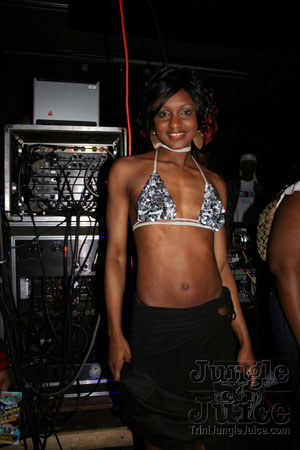 alison_hinds_ny07-41