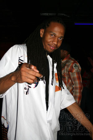 alison_hinds_ny07-44