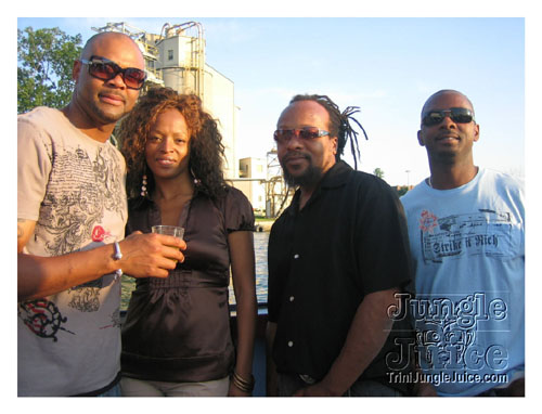 all_ahwe_boatcruise_2007-023