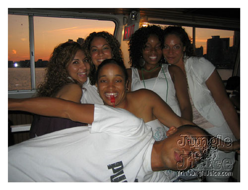 all_ahwe_boatcruise_2007-047
