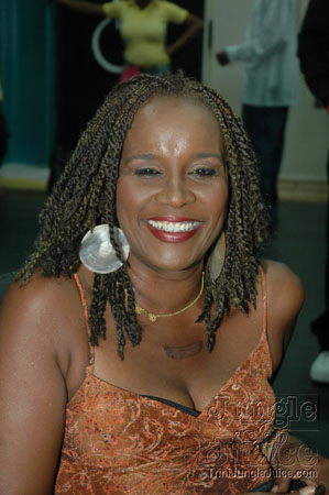 alternative_concept_5-008