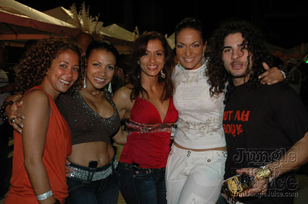 alternative_concept_5-062