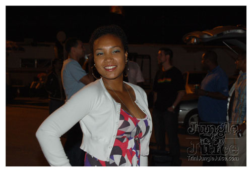 amnesia_boat_cruise_2007-005