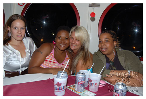 amnesia_boat_cruise_2007-011