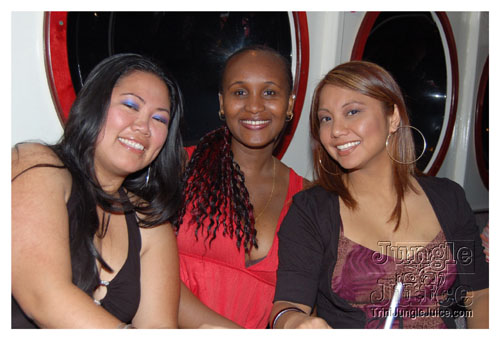 amnesia_boat_cruise_2007-016