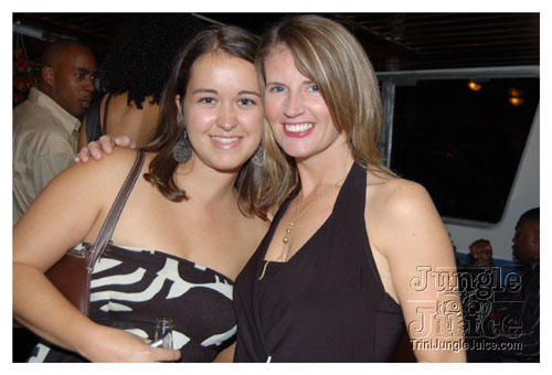 amnesia_boat_cruise_2007-022