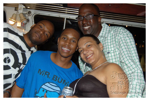 amnesia_boat_cruise_2007-027