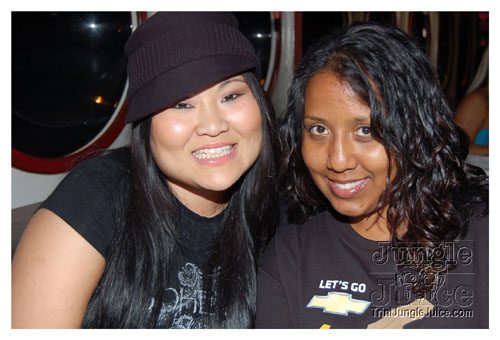 amnesia_boat_cruise_2007-041