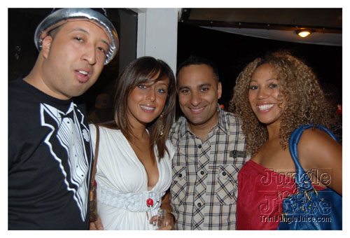 amnesia_boat_cruise_2007-049