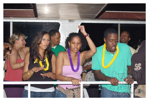 amnesia_boat_cruise_2007-058