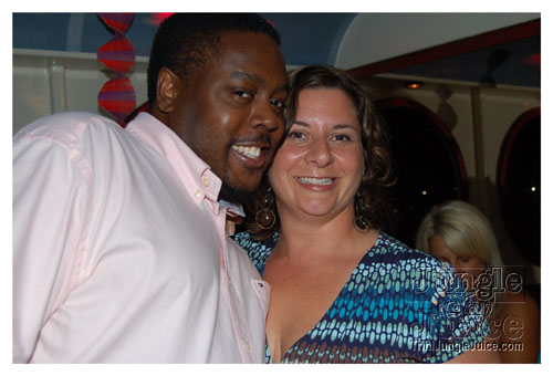 amnesia_boat_cruise_2007-070