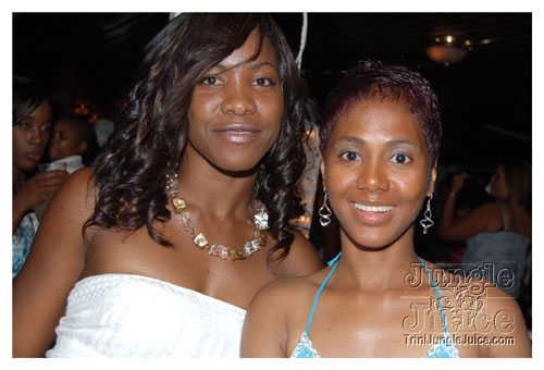 amnesia_boat_cruise_2007-080