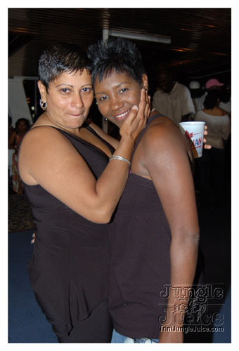 amnesia_boat_cruise_2007-102