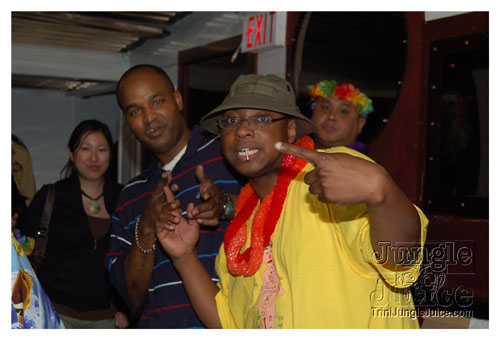 amnesia_boat_cruise_2007-126
