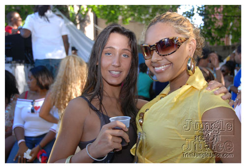 amnesia_ny_2007-008