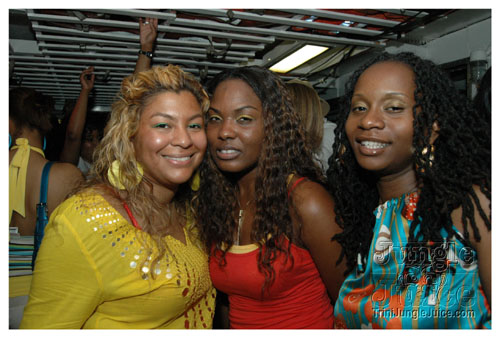 amnesty_boatride-082