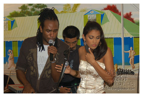 double_wammi_unplugged-009