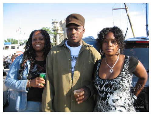 aqua_boatcruise_2007-06