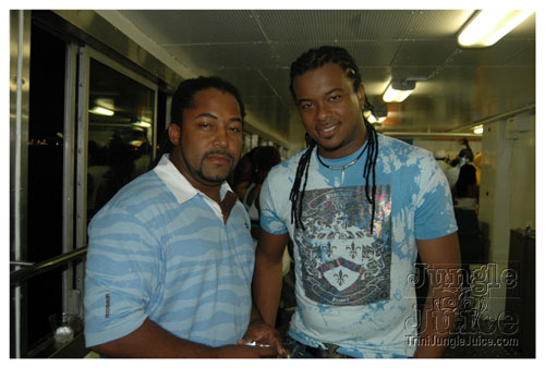 baby_blue_boatride_2007-005