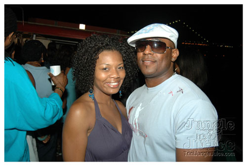 baby_blue_boatride_2007-018