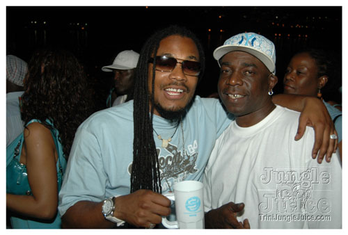 baby_blue_boatride_2007-028