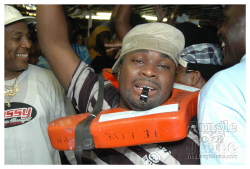 baby_blue_boatride_2007-082