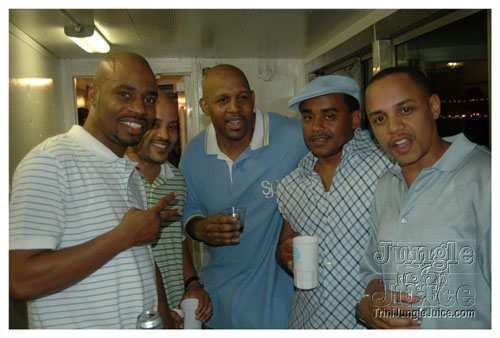 baby_blue_boatride_2007-091