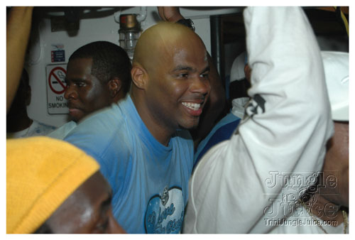 baby_blue_boatride_2007-107