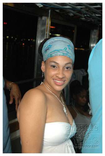 baby_blue_boatride_2007-108