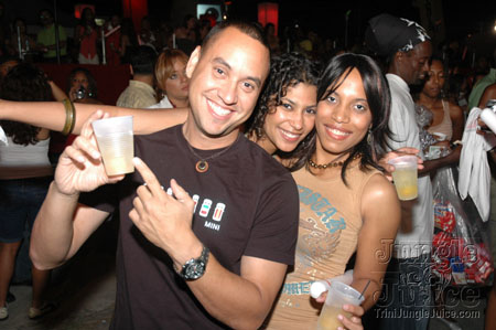 bacchanal_wed_2007-043