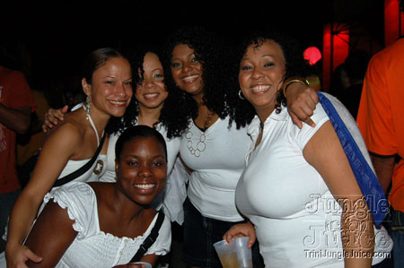 bacchanal_wed_2007-055