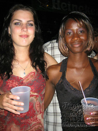 bananas_drinks_incl_feb07-09