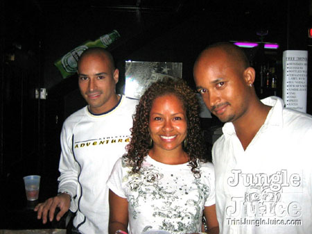 bananas_drinks_incl_feb07-10