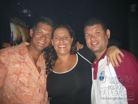 bananas_drinks_incl_feb07-15