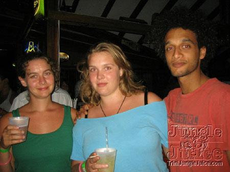 bananas_drinks_incl_feb07-17