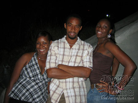 bananas_drinks_incl_feb07-22