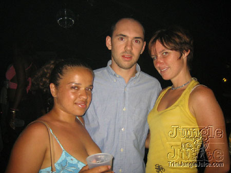 bananas_drinks_incl_feb07-34