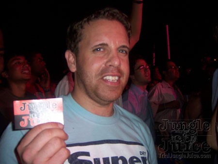 bazoodee_friday_2k7-017